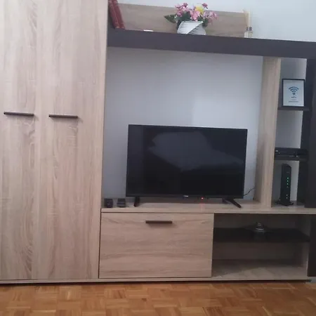 Apartman Keka Διαμέρισμα *